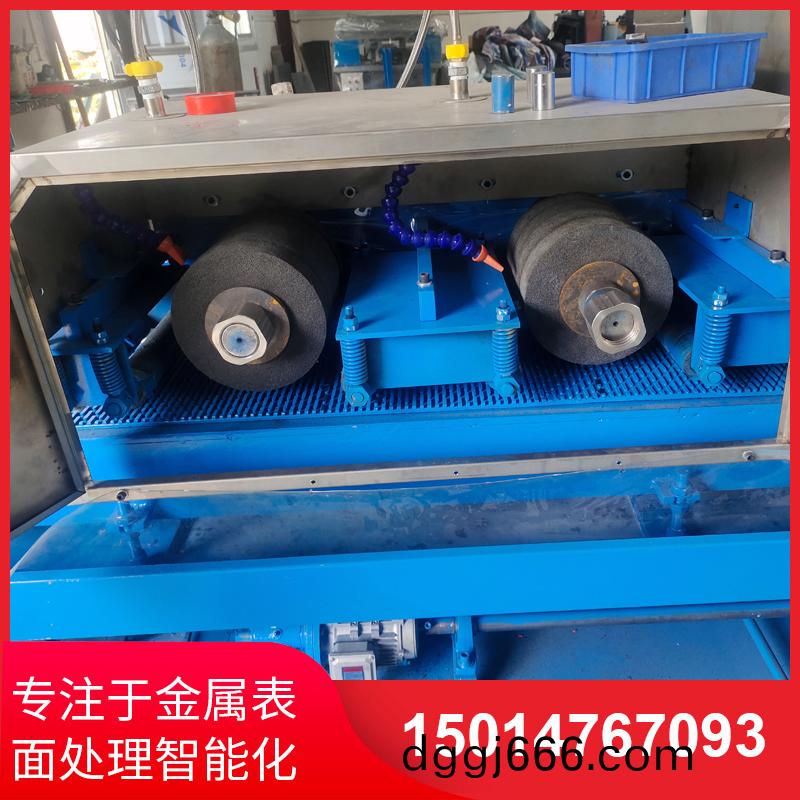二(er)砂二輪輸(shu)送水磨(mo)機(ji)銷售(shou)
